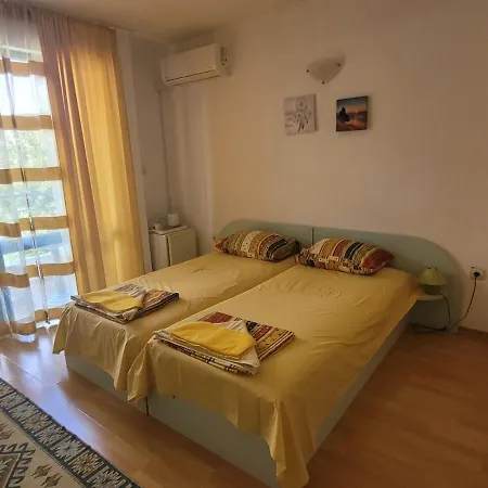 Guest house къща ели - Primorsko