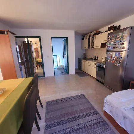 Guest house къща ели - Primorsko